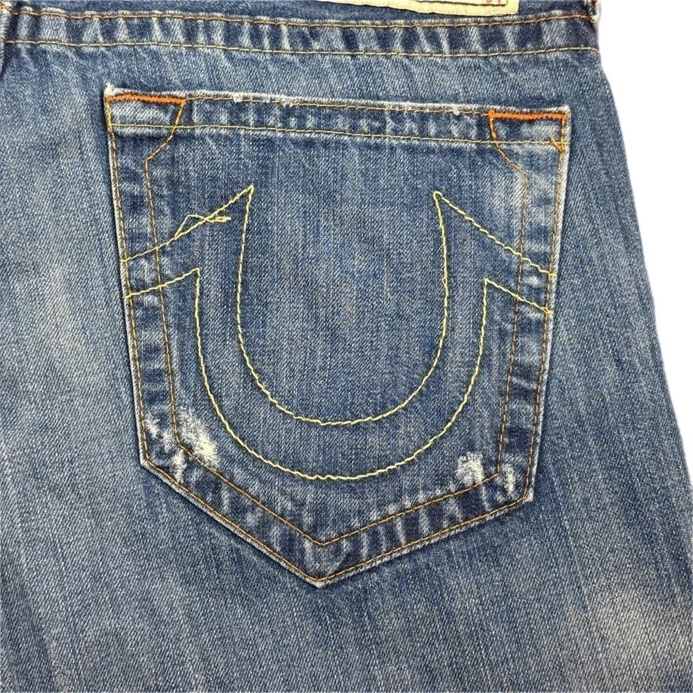 True Religion | Bobby Blue Straight Leg Jeans Slightly Distressed Style